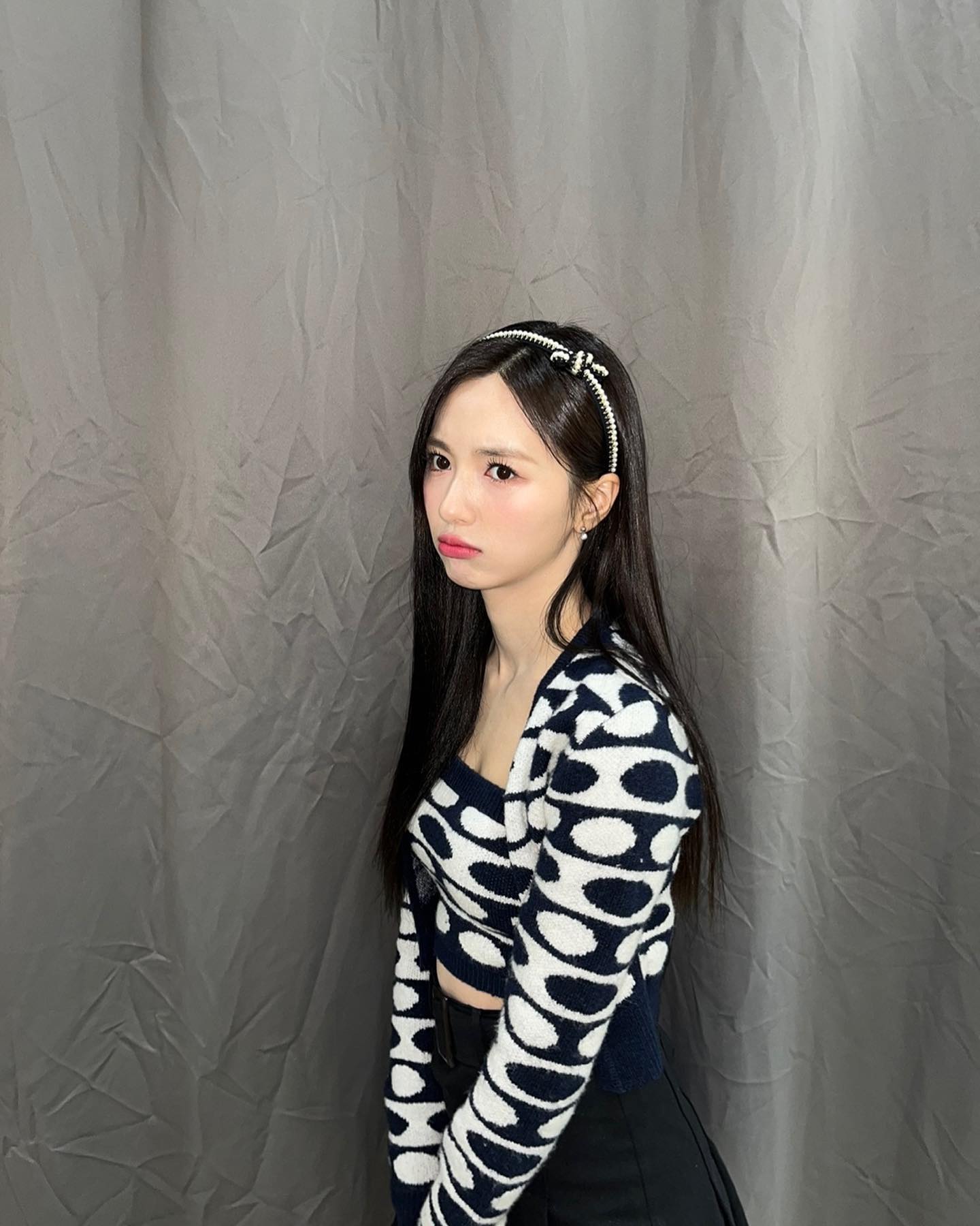 [#지원 #JIWON] 못 골라서✌️💫

#CherryBullet #체리블렛