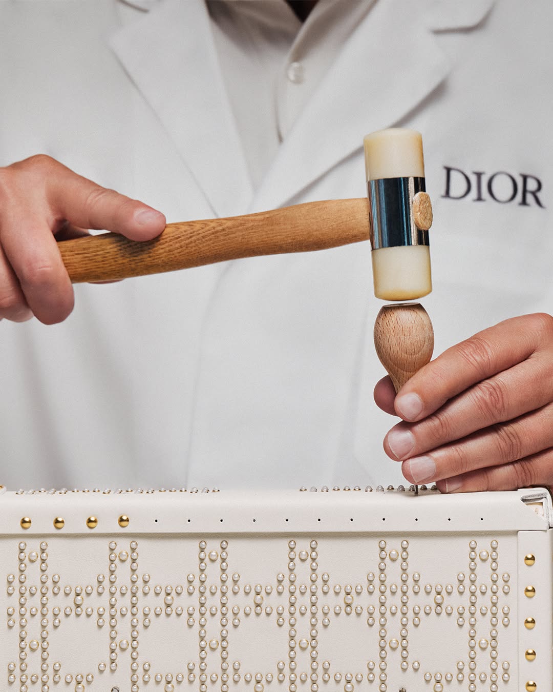 Custom-made in Dior Couture Ateliers, each unique piece requires 60 hours of craftmanship, meticulously assembled with calfskin leather and Italian poplar wood and refined to perfection in each last detail.
 
#DiorBeauty #DiorSkincare #DiorlOrdeVie