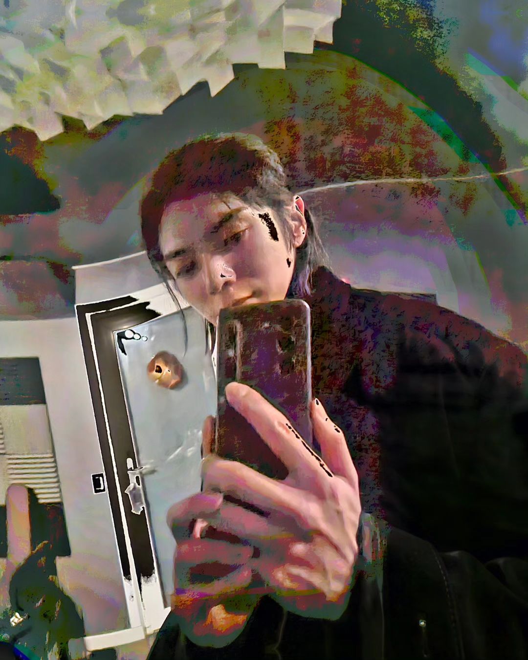 기본 카메라(저렇게 찍힘)+인스타 wavy 필터