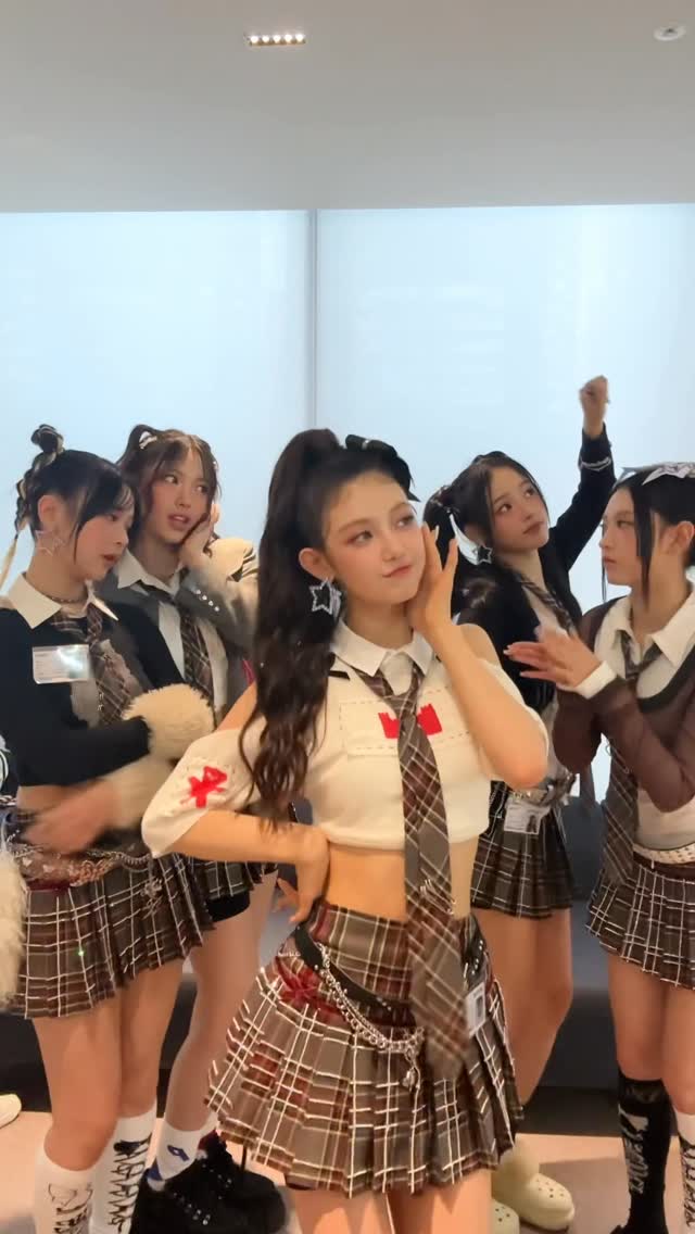 ⭐️💥🎉

@mhdhh_friends ♡