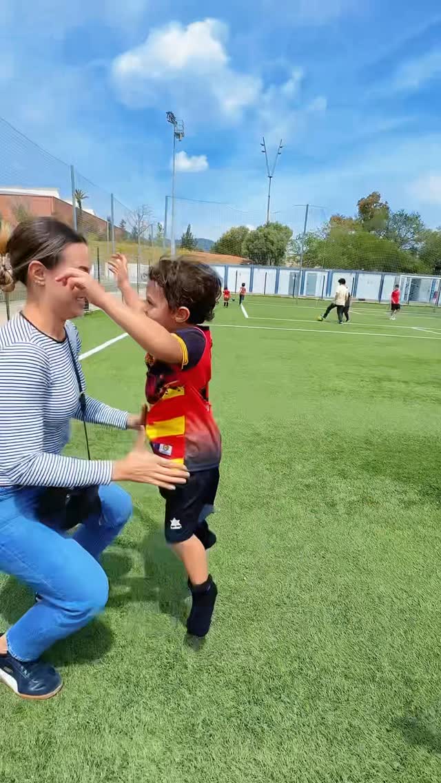 Pace moderado 💙🇧🇷✅
5 ⚽️

Grácias Mamá ❤️❤️❤️