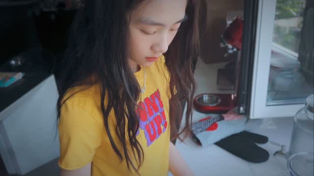 a slice of summer🪻🍞💛