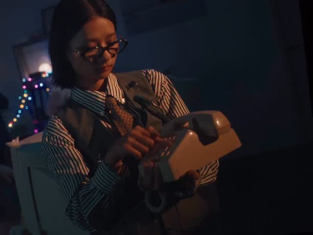 久等了大家⋯⋯新歌《呯嘭哇！》

Tomorrow
1200 903叱咤樂壇首播
2000 MV Release
2400 Digital Release