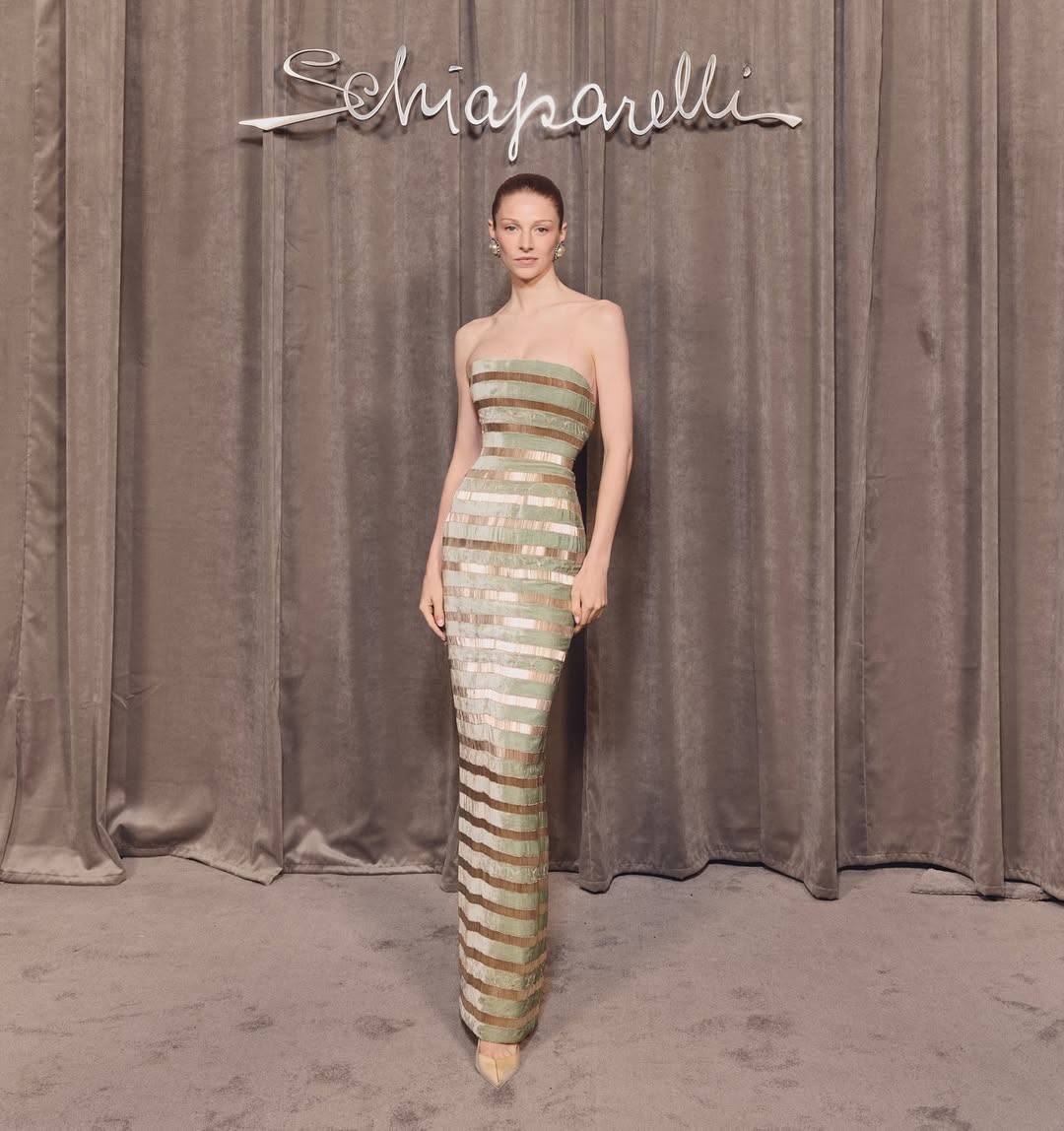 🫂 @schiaparelli @danielroseberry 🫂