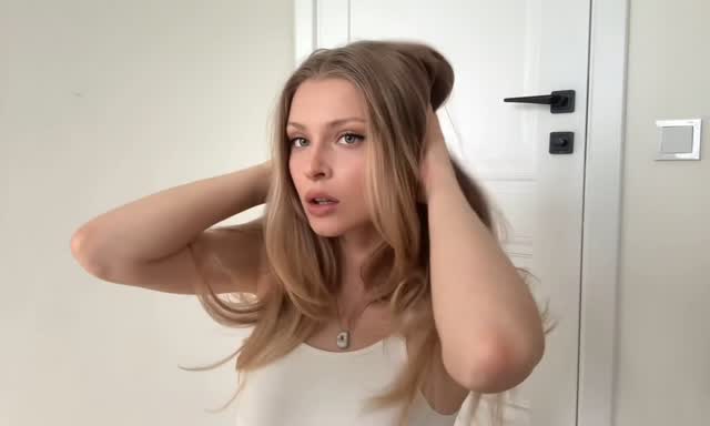 В мире все меняется, но мой повседневный макияж остается неизменным уже лет 10 🫦🫦

Названия всех продуктов оставлю у себя в тг yungdari