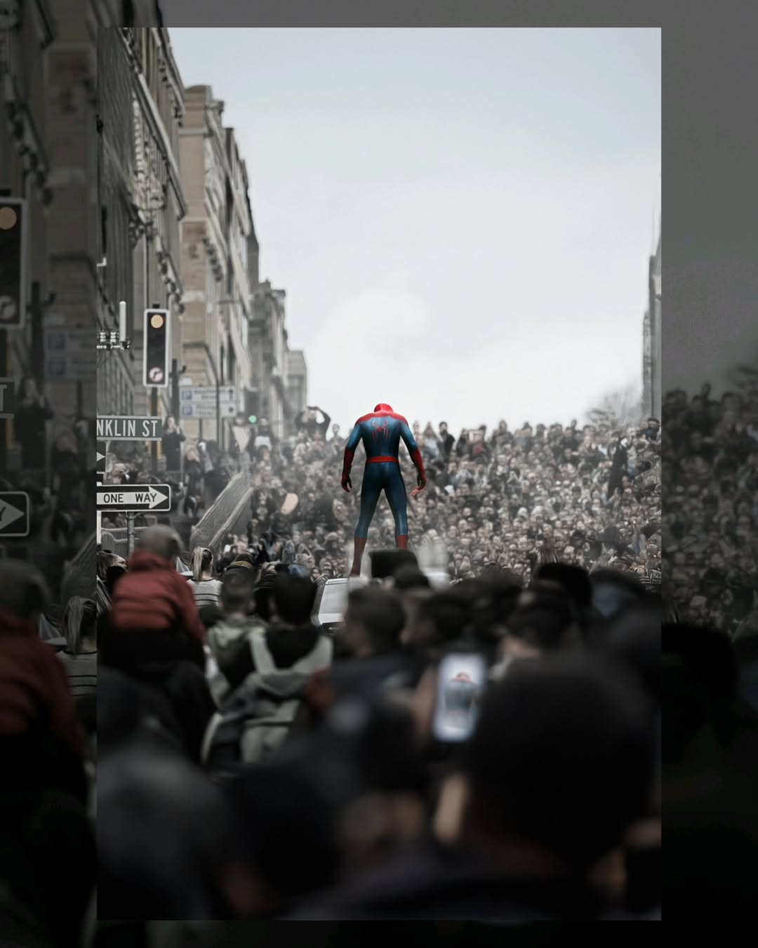 Made this wallpaper version of that dope shot for people on twitter, sharing it here too!

Feel free to save it on twitter or FB without crop

Credits to @UnBoxPHD for the original shot, check the page for more dope shots