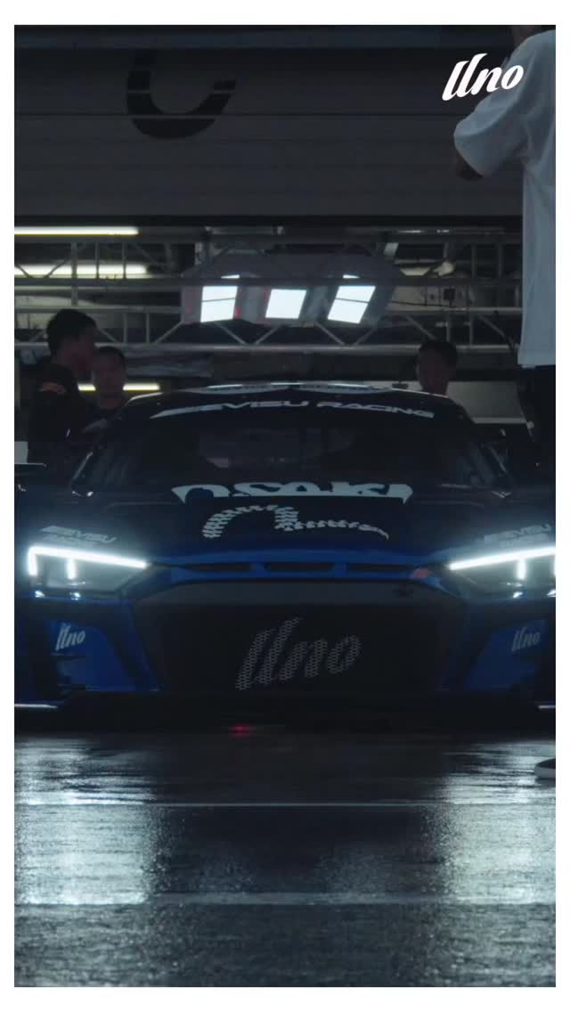 双车蓄势，赛道争锋！🔥 
#UNORACING 3天练习结束 
#𝟴𝟱 EVISU牛仔蓝新涂装 × #𝟵𝟴 UNORACING经典粉 
并肩疾驰，共赴极速之约！
#evisuracing #unoracing #shanghaiinternationalcircuit