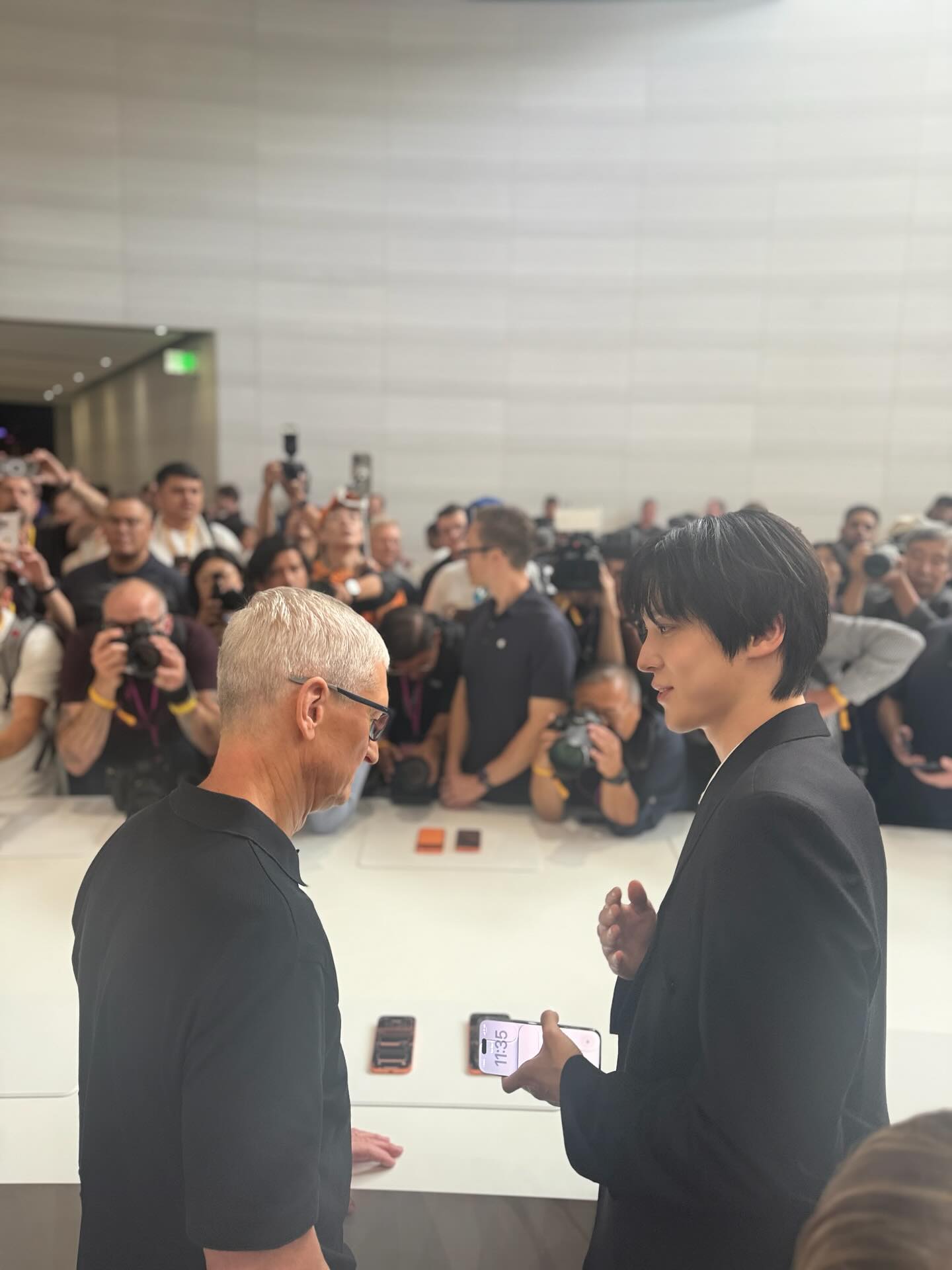 🍎🫰 @apple
#apple #Yunhois3gram