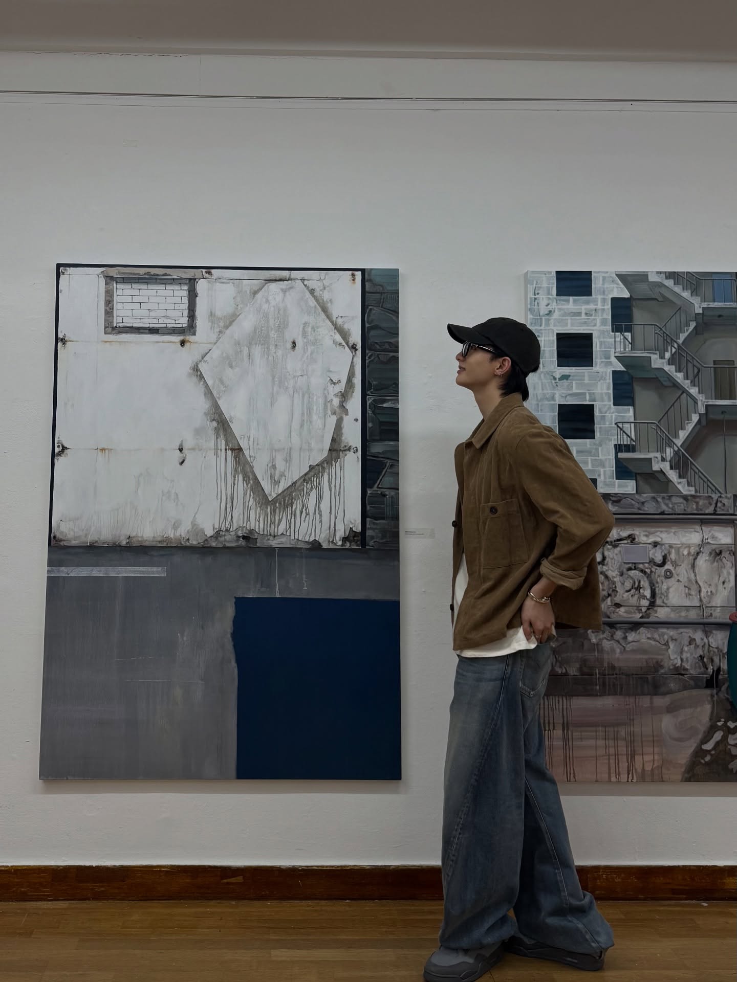 근황.. 홍대석사청구전, 키아프, 프리즈 
그냥 그 자리에 누워서 자고싶었던