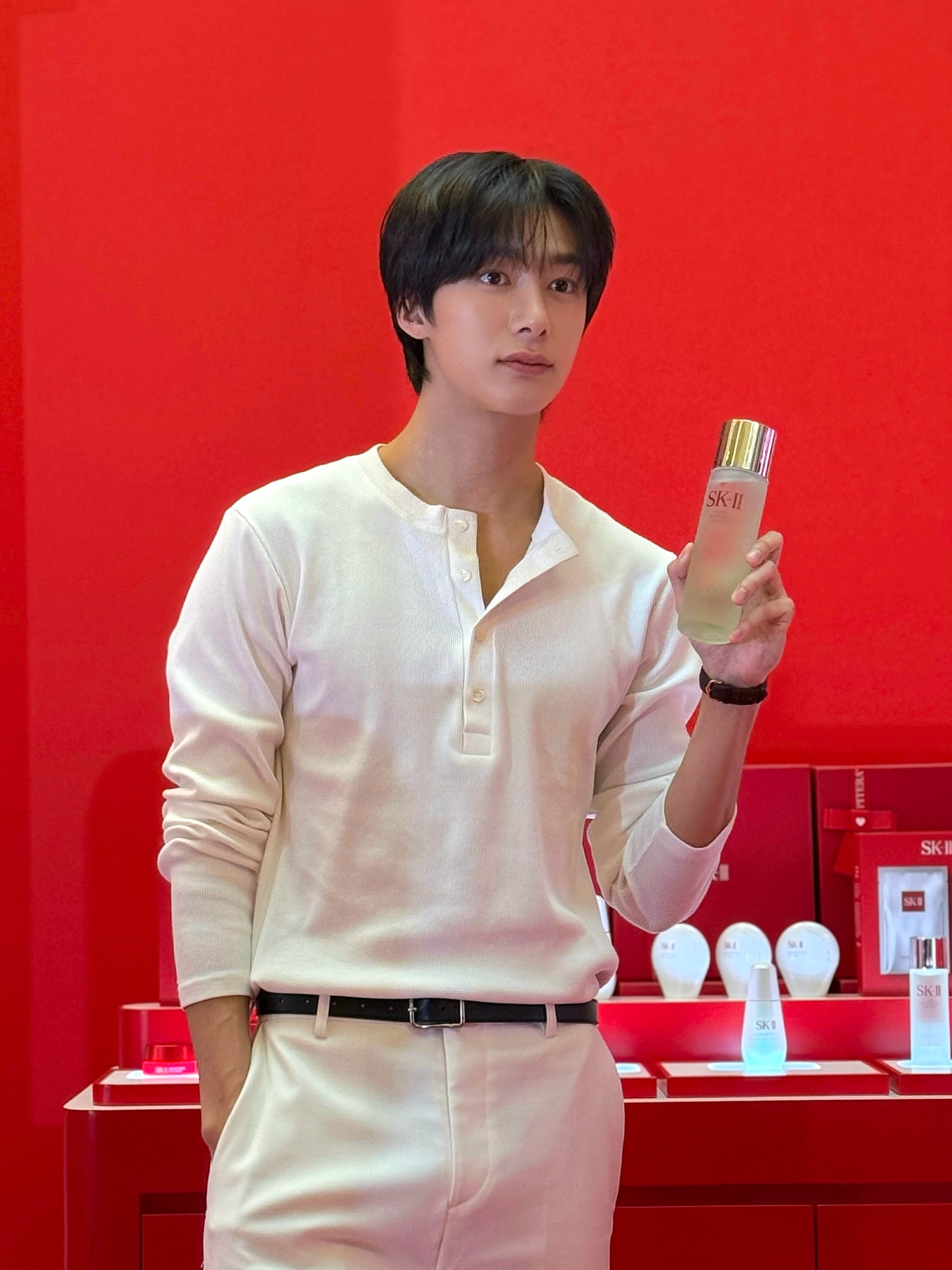 ♥️🤍

#광고 @skii 
#SKII 놓치지 않을 거예요. 
#피테라에센스