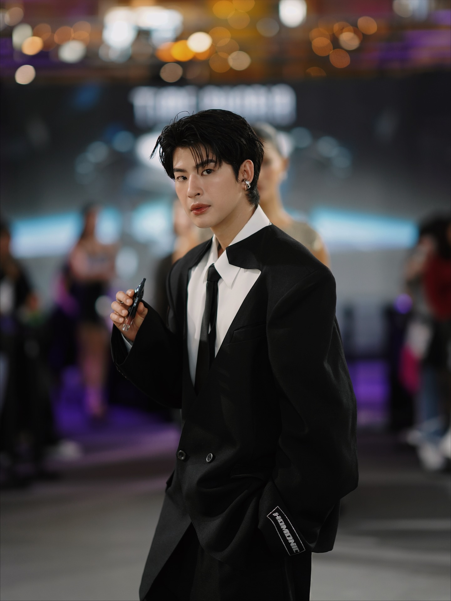 TIMEPHORIA: The Arrival starts here.
Wearing Stellar Dust Lip Stain – 11 Futura

#TIMEPHORIA #BeautyWithoutLimits
#TheOppositesComplete #TIMEPHORIATheArrival