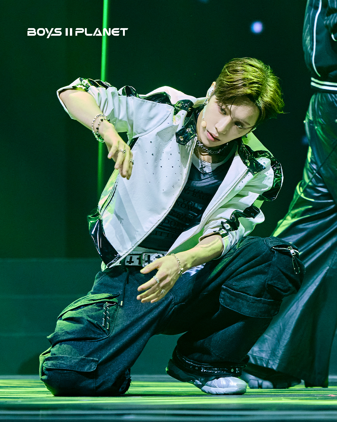 [파이널 데뷔 배틀] 플래닛 샛별들의 무대 비하인드 포토 📸

[FINAL DEBUT BATTLE] Planet’s rising star Stage Behind Photos 📸 

🎵 Brat Attitude

Keep my vibes
Got a brat attitude🕶️

#BratAttitude #천카이원 #최립우 #정상현 #허씬롱 #김준서 #박동규 #유메키 #장지아하오
#CHENKAIWEN #CHUEILIYU #CHUNGSANGHYEON #HEXINLONG #KIMJUNSEO #PARKDONGGYU #YUMEKI #ZHANGJIAHAO
#BOYS2PLANET #보이즈2플래닛 #보2플 #BOYSPLANET #보이즈플래닛 #Mnet #엠넷