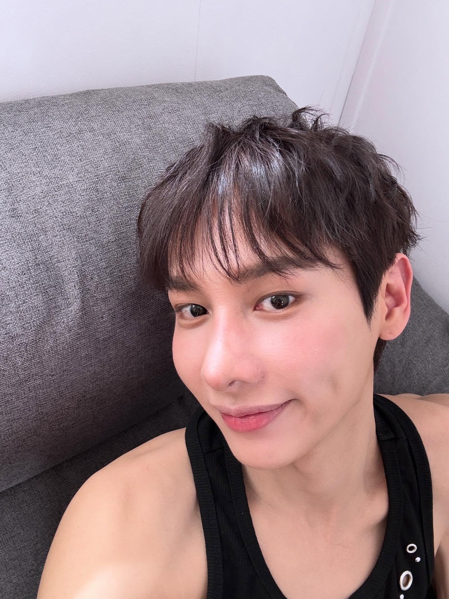 สุขสันต์วันเกิดนะอรรถพันธ์ มีสติมีความสุขในทุกๆวัน เป็นเด็กน่ารัก สร้างรอยยิ้มให้คนรอบข้างไปนานๆ มีคนรักเพิ่มขึ้นทุกวันนะจ๊ะ 🎉🎉🎉🎂🎂🎂🎁🎁🎁 #เจเมเนเจอร์