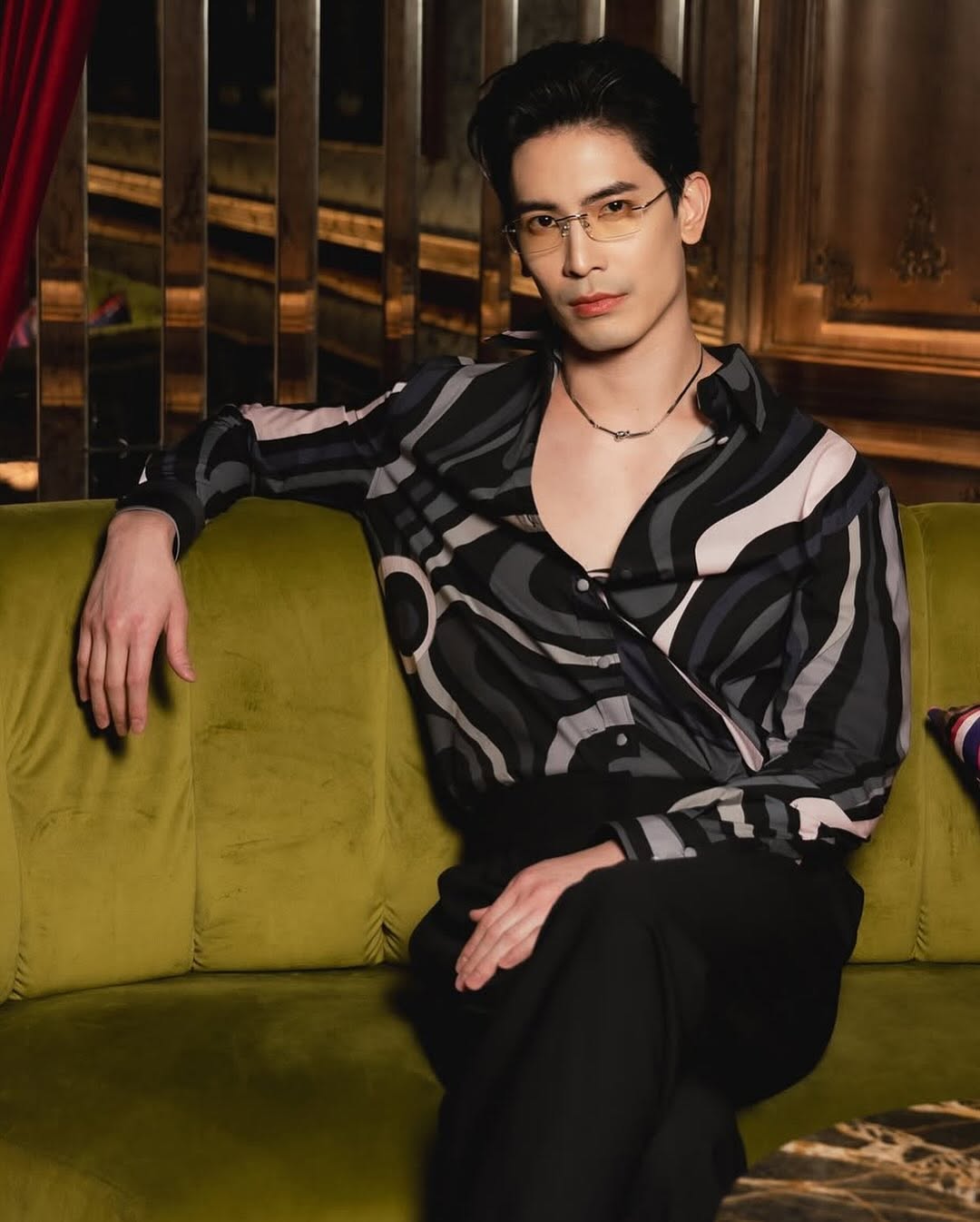 #แว่นมานี่มา
#หล่อเป็นแก้วเป็นแสงมาก
#puccixsonyuke  #pucci 
#makeupby👉🏻 @mos_mammos 
#hairstylebynammon👉🏻 @nammon0602 
#stylistby👉🏻 @new_jedsada