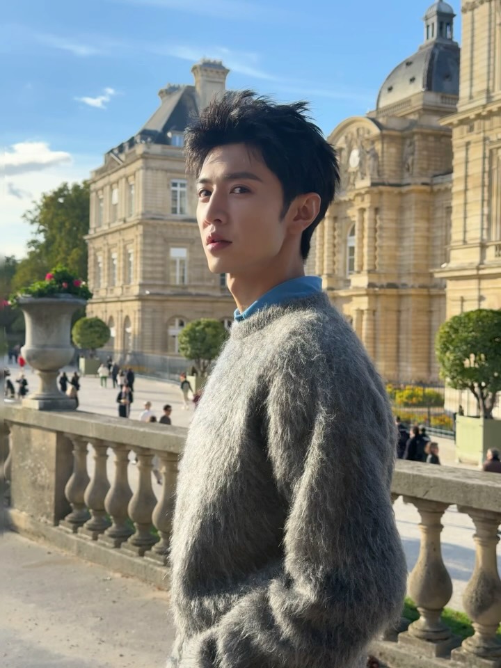 ⛲️🇫🇷✌️