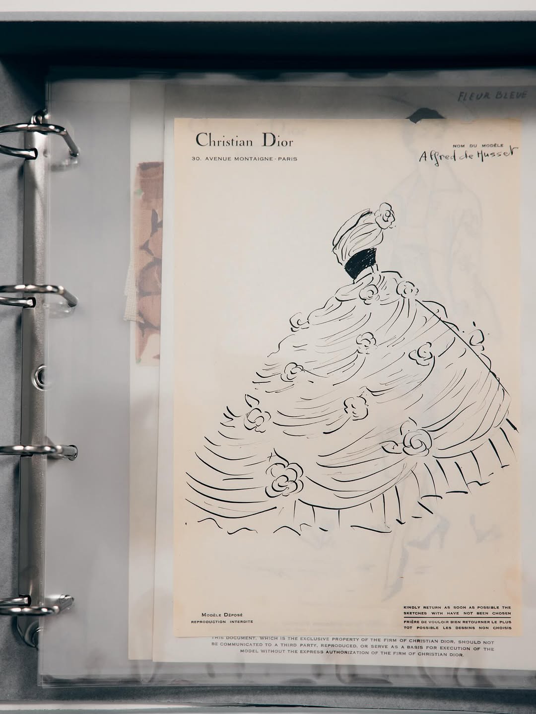 Chef Yannick Alléno’s vision for the Monsieur Dior restaurant at 30 Montaigne is influenced by his visit to the Dior archives, channeling the colors and textures of emblematic collections