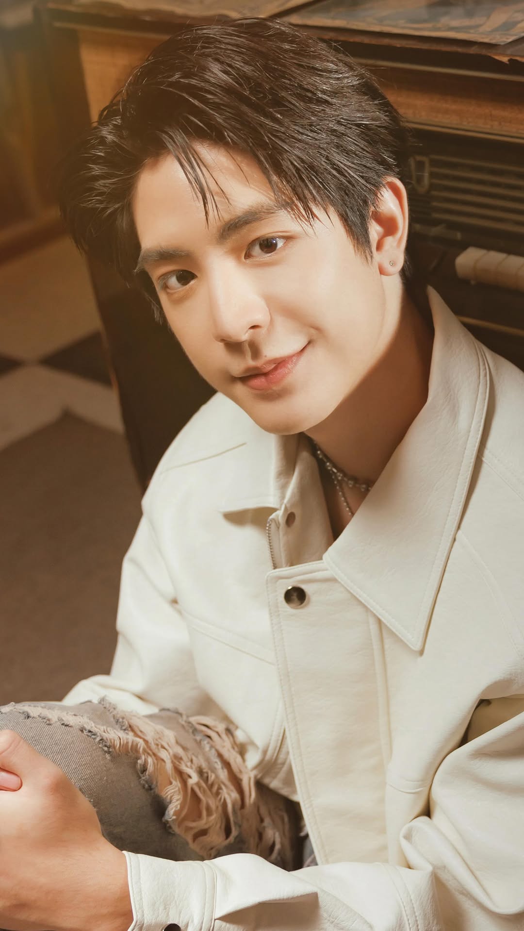 [TEASER] จริง ๆ ชอบเธอ (Secret Crush) Ost. ไหนใครว่าพวกมันไม่ถูกกัน Head 2 Head - Sea Dechchart

📌 Official MV
Tonight on YouTube : GMMTV RECORDS

#H2Hseries
#GMMTV