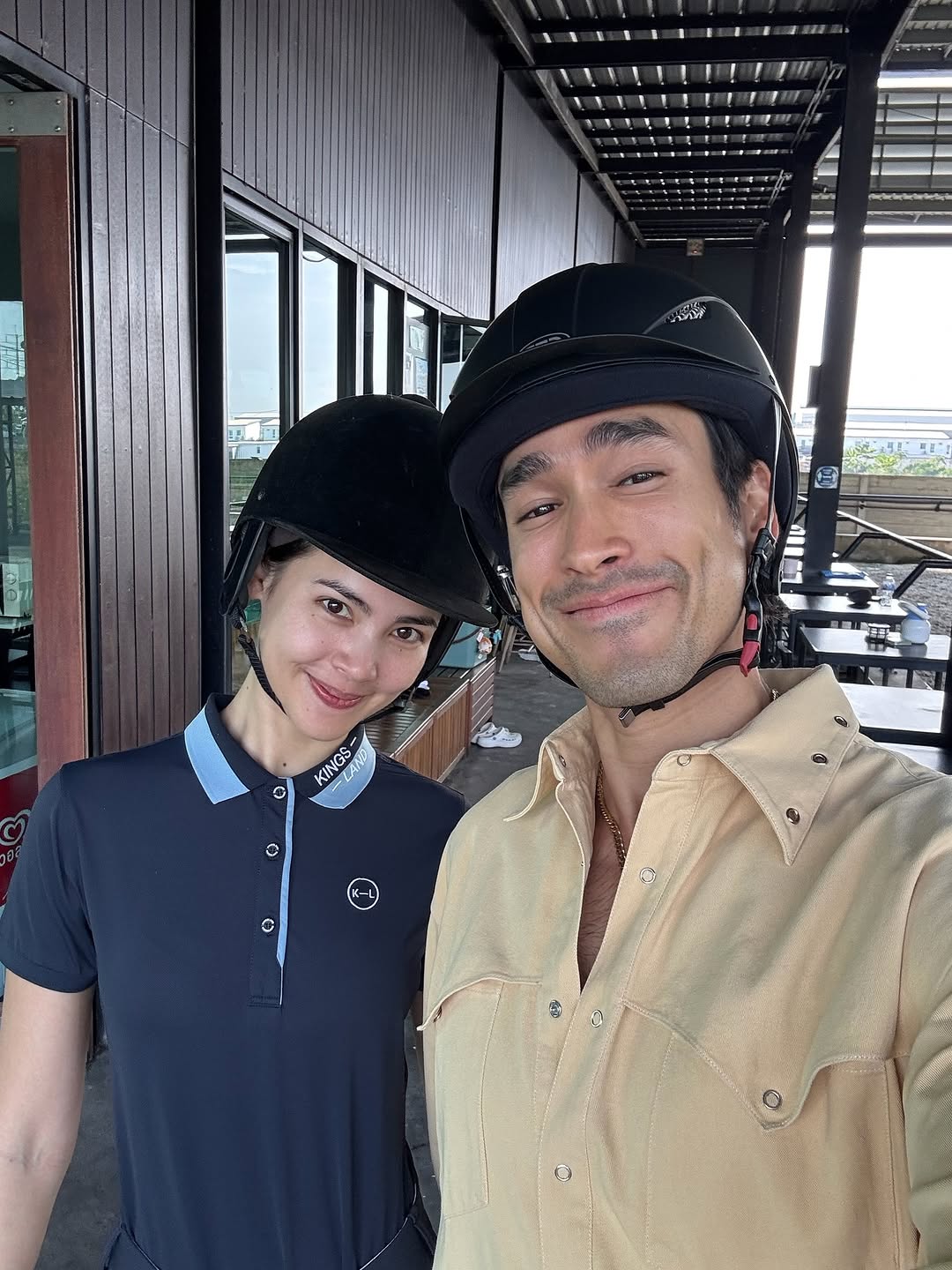 ฮี่ฮี่ กร๊อบกร๊อบ 💛