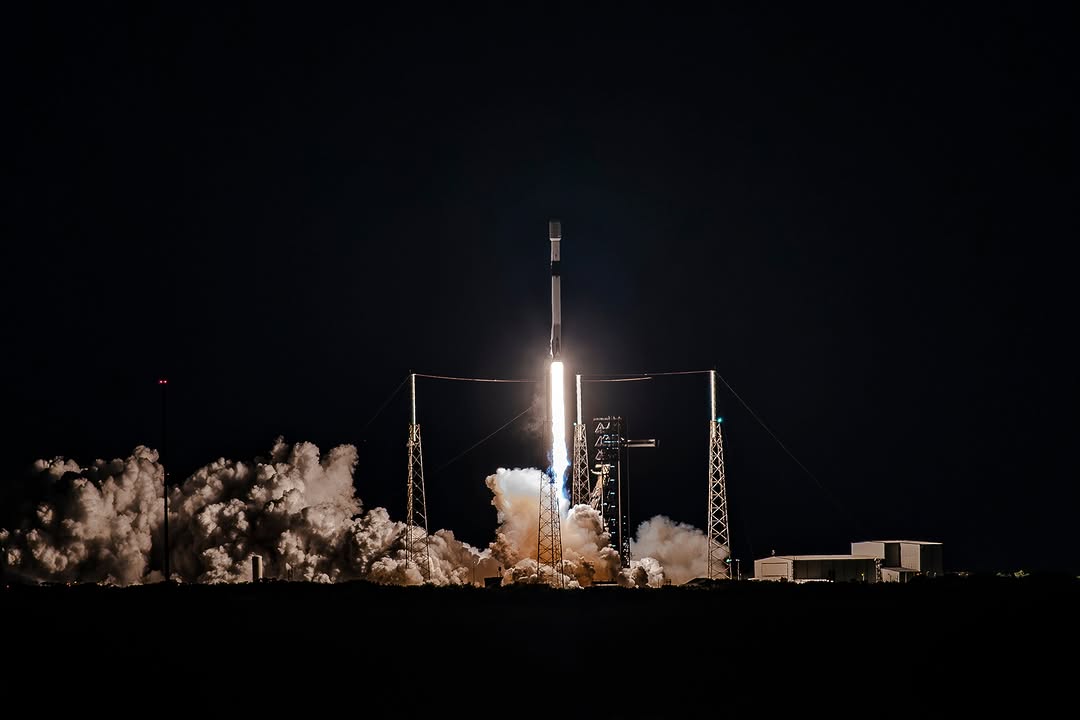 Falcon 9 launches 29 Starlink satellites from Florida