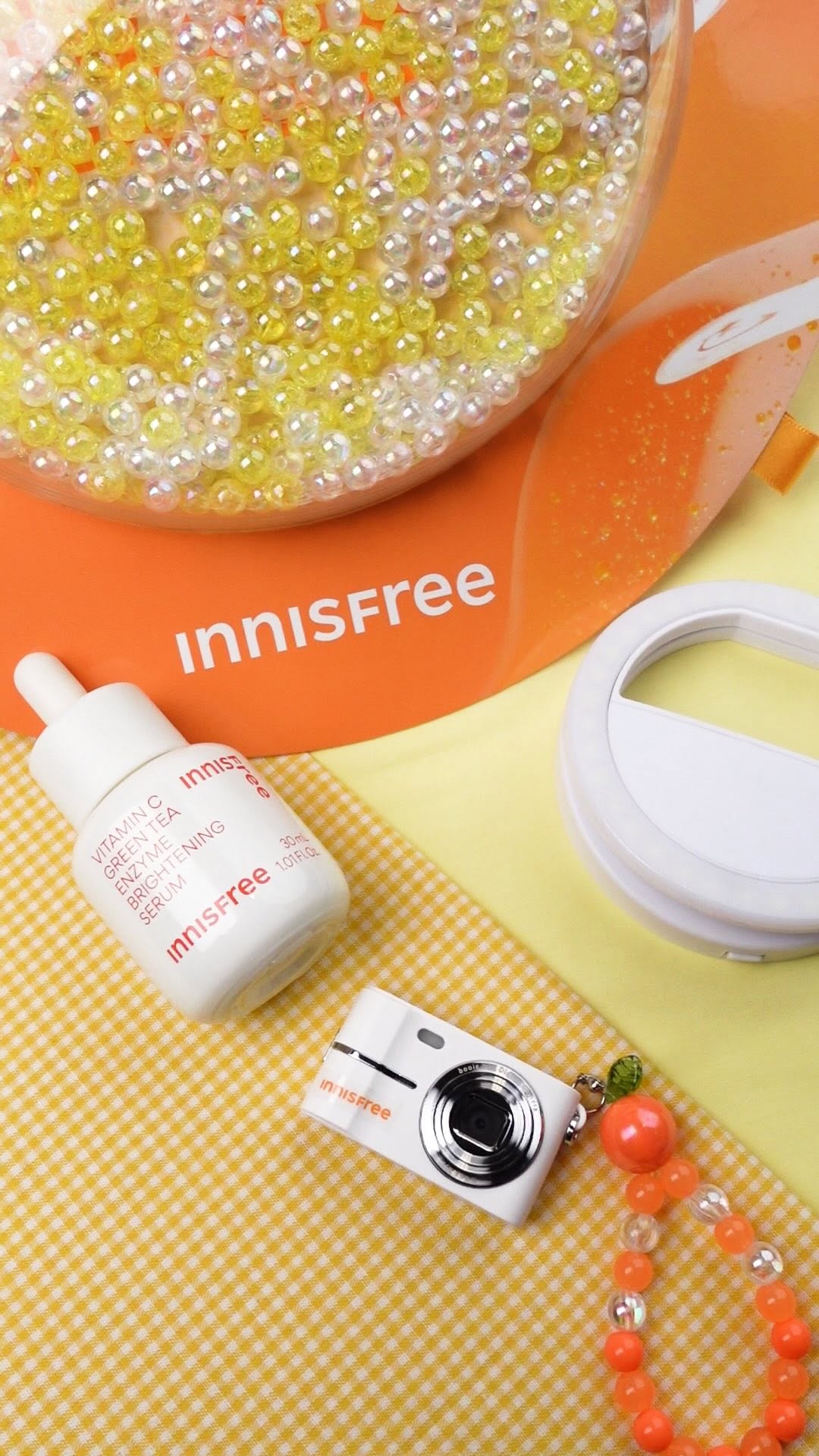 #EVENT✨​

❝Who would you gift a glow-up to?❞​

Morning dullness fighter? ✋​
Need a little extra radiance boost? ✋​

💛Let’s get a glow-up with the #VitaminCSerum Special Kit ​

Which includes [30ml full size of the Vitamin C Green Tea Enzyme Brightening serum + Retro mini toy camera + selfie light] Capture your brightest moment🌞📸​

✨How to join✨​

1️⃣ Tag your friends in the comments (@ friends)! 💛​
2️⃣ Follow @innisfreeofficial & like this post ✅​

🎁 Prize: [Vitamin C Capsule Serum Special Box]​
📅 Event period: Nov 27 (Thu) - Dec 4 (Thu)​
📣 Winner announcement: Dec 12 (Fri), winners notified via DM​

#INNISFREE #VitaminCSerum #VitaminCSkincare #VitaminCRapidDarkspotSerum 

#EVENT✨​

❝누구에게 톤업 광채 선물할래요?❞​

아침마다 칙칙함과 싸우는 친구 ✋​
톤업 광채가 필요한 친구 ✋​

💛좋은 건 혼자 쓰면 아쉽지!​

[비타민C 캡슐 세럼 30ml 본품 + 레트로 미니 토이 카메라 + 셀카 조명] 이 들어있는 #비타민C캡슐세럼 스페셜 박스로 빛나는 광채의 순간을 캡처해봐!📸​

✨이벤트 참여 방법✨​

1️⃣ 댓글에 친구 태그(@친구태그)! 랜덤으로 9분에게 선물 드려요 💛​
2️⃣ @innisfreeofficial 팔로우 + 게시물 좋아요 ✅​

🎁 경품: [비타민C 캡슐 세럼 스페셜 박스]​
📅 참여 기간: 11/27(목) ~ 12/4(목)​
📣 당첨 발표: 12/12(금), 개별 DM 안내 예정​

#이니스프리 #비타민C캡슐세럼 #톤업광채세럼