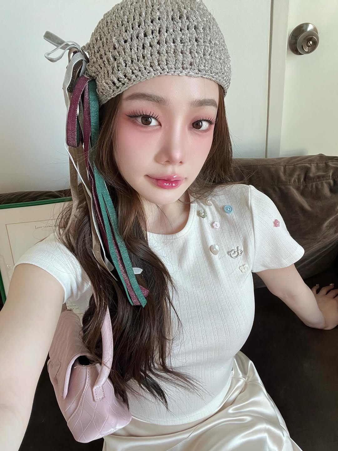 💗🪽Loomloom baby tee 450 baht
💭baby tee ผ้าฉลุลาย แต่ดีเทลกระดุม Random shape กระจาย น่ารักมากๆ มีเย็บ logo ct ที่อกนะค้า🌟

S อก26”-32” ไหล่12.5” ยาว17” ต้นแขน14” แขนยาว4.5”
M อก28”-34” ไหล่13” ยาว17.5” ต้นแขน15” แขนยาว5”
L อก30”-36” ไหล่13.5” ยาว18” ต้นแขน16” แขนยาว5”
XL อก32”-38” ไหล่14” ยาว18.5” ต้นแขน17” แขนยาว5.5”
XXL อก34”-40” ไหล่14.5” ยาว19” ต้นแขน18” แขนยาว5.5”