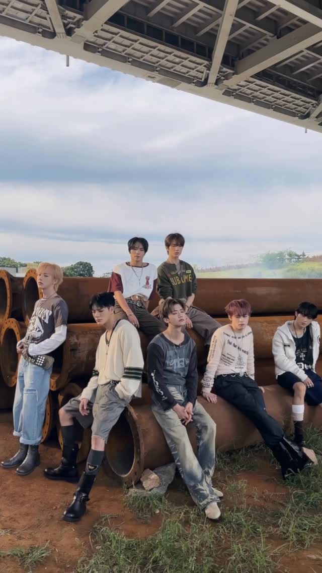 Tell me why

#NCTDREAM #BeatItUp
#NCTDREAM_BeatItUp