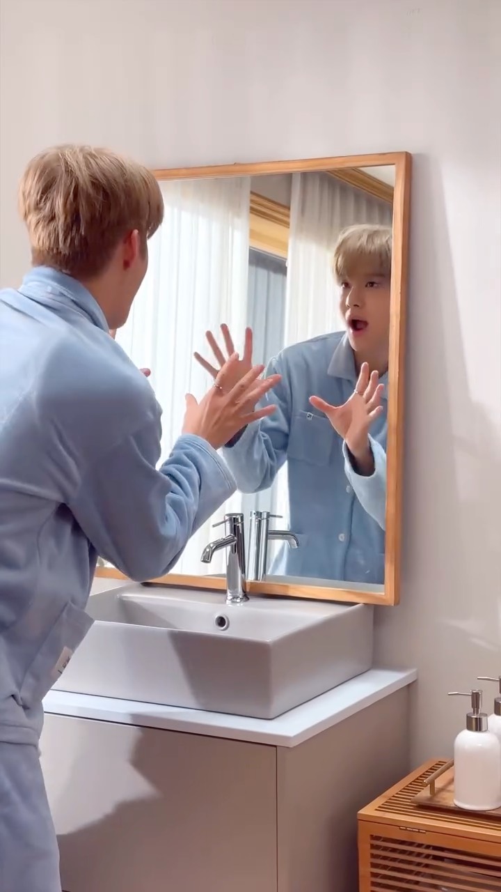 𝗚𝗼𝗹𝗱𝗲𝗻 𝗦𝘂𝗴𝗮𝗿 𝗧𝗶𝗺𝗲

#JUNGWOO #NCT #NCT127
#JUNGWOO_FANMEETING
#GOLDEN_SUGAR_TIME