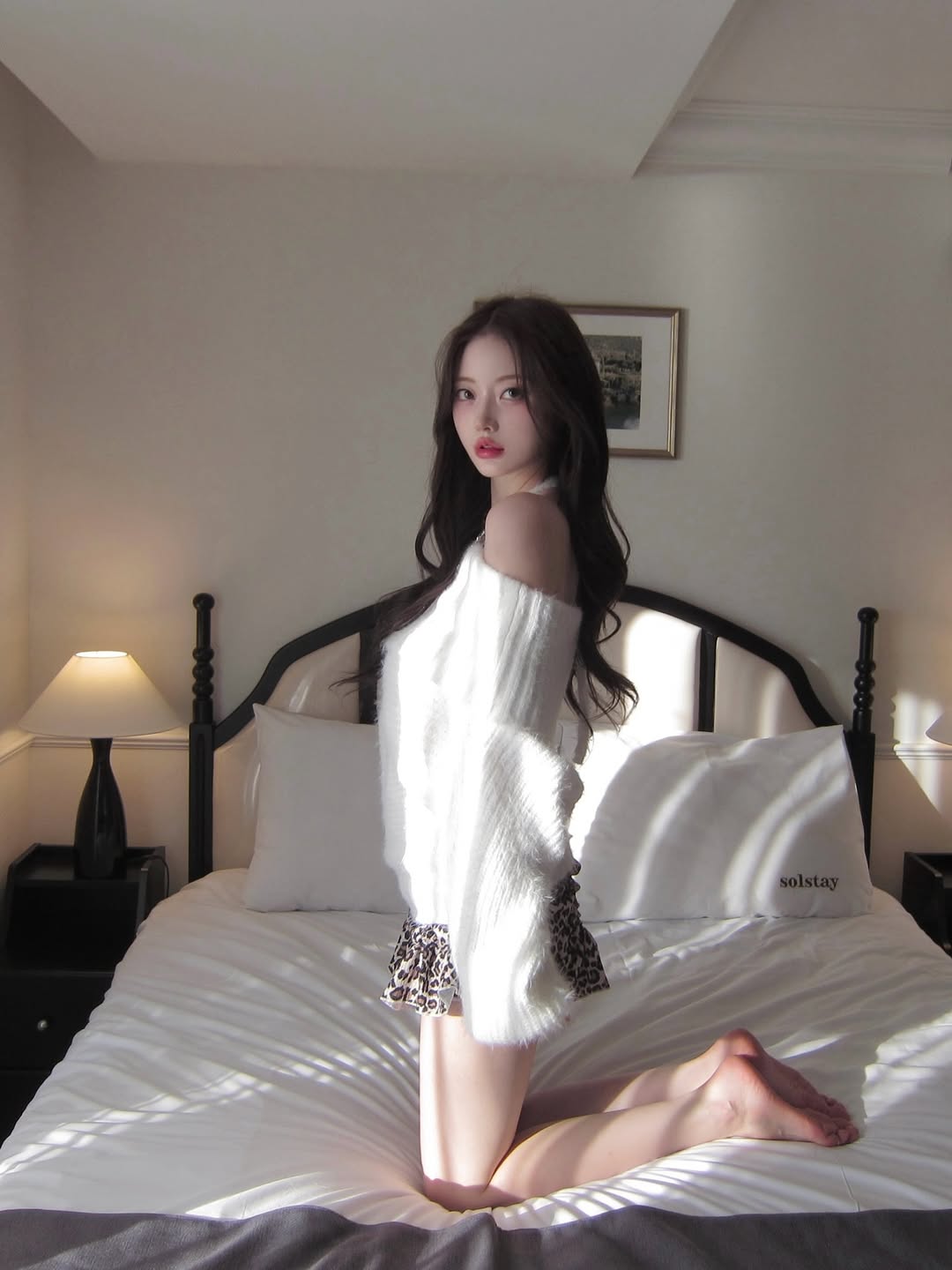 여행 가기 전에 항상 뿌염이랑 머리색 체크는 필수 ✨
그래서 여행 전에는 늘 도유쌤한테 염색하고 가는것 같당🤍
항상 색을 정해두고 가는건 아닌데
알아서 잘해주셔서 이번 머리색두 성공🫶🏻

#이아이에 #쿨톤염색 #톤다운 #애쉬브라운