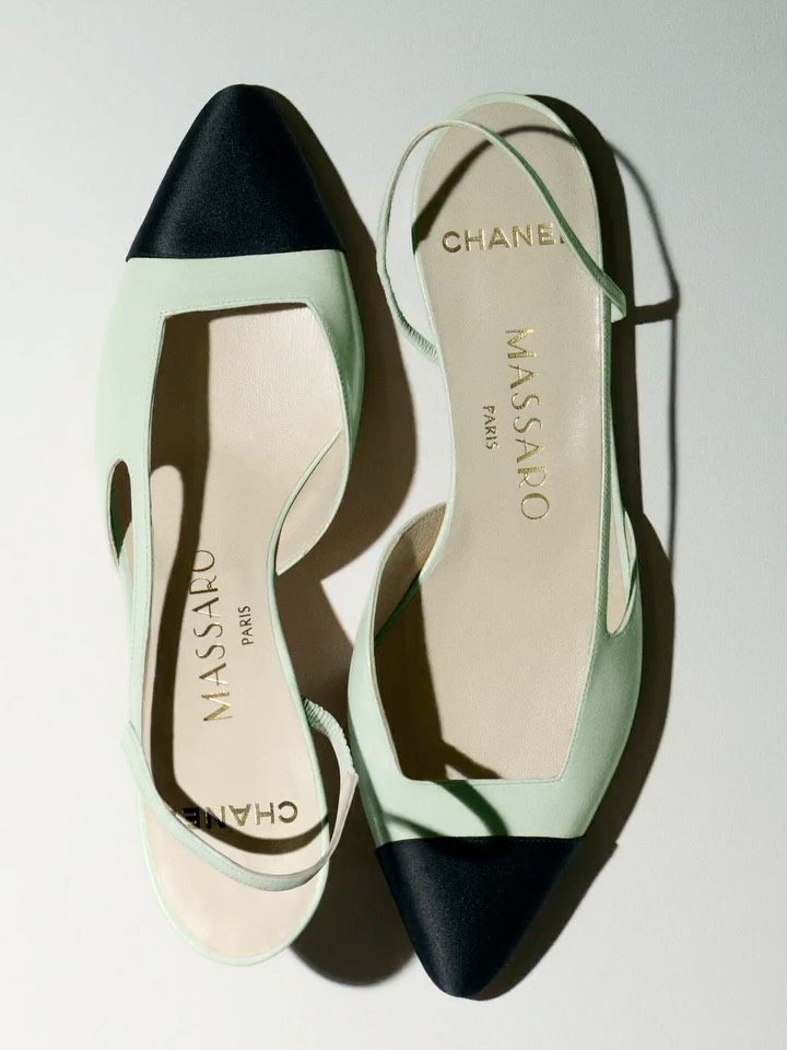 The iconic two-tone slingbacks in pastel tones, hand-crafted by the Massaro shoemakers. 
The Métiers d’art collection is a declaration of love to the artisans who contribute to CHANEL collections all year round.
 CHANEL Métiers d’art 2026 collection Matthieu Blazy for CHANEL

See more at chanel.com

#CHANELMetiersdArt #CHANELShow @Matthieu_Blazy @Le19M @Massaro_paris