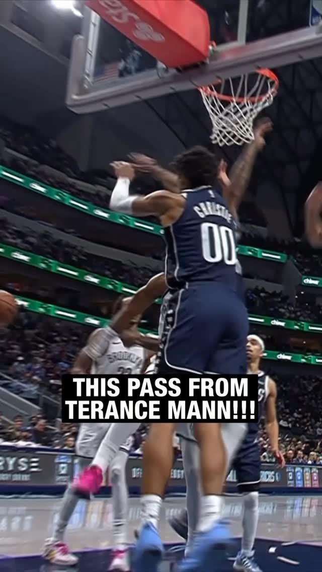 right in the shooting pocket too omg