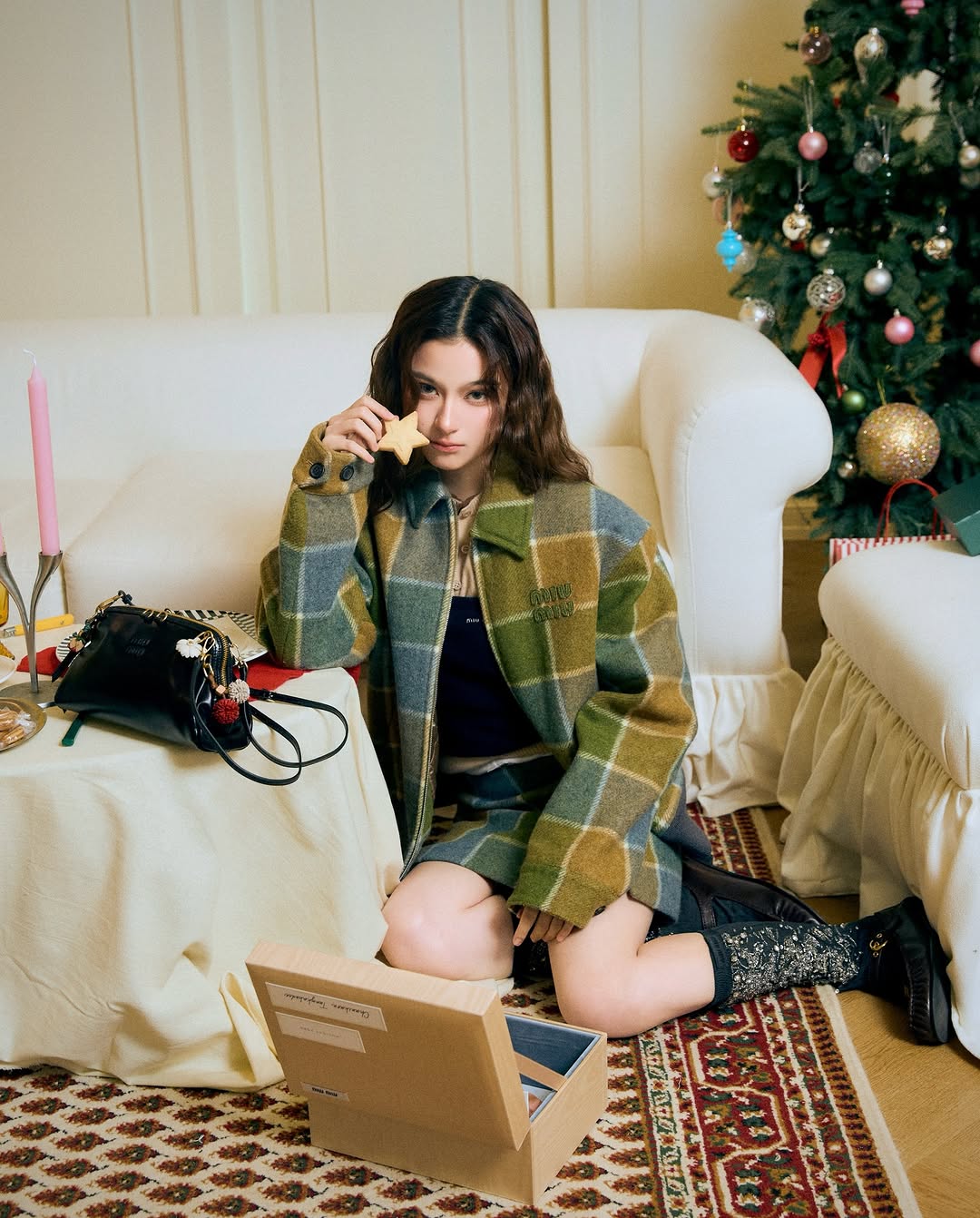 It’s beginning to look a lot like #MiuMiuHoliday 
@MiuMiu #MiuMiu 😉🎀🧸🩵