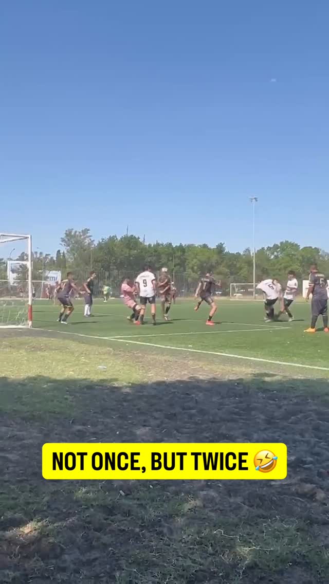 𝐈𝐍𝐏𝐎𝐒𝐒𝐈𝐁𝐋𝐄: Friendly fire… twice! 😱

🎥 TT/mauroomiranda9