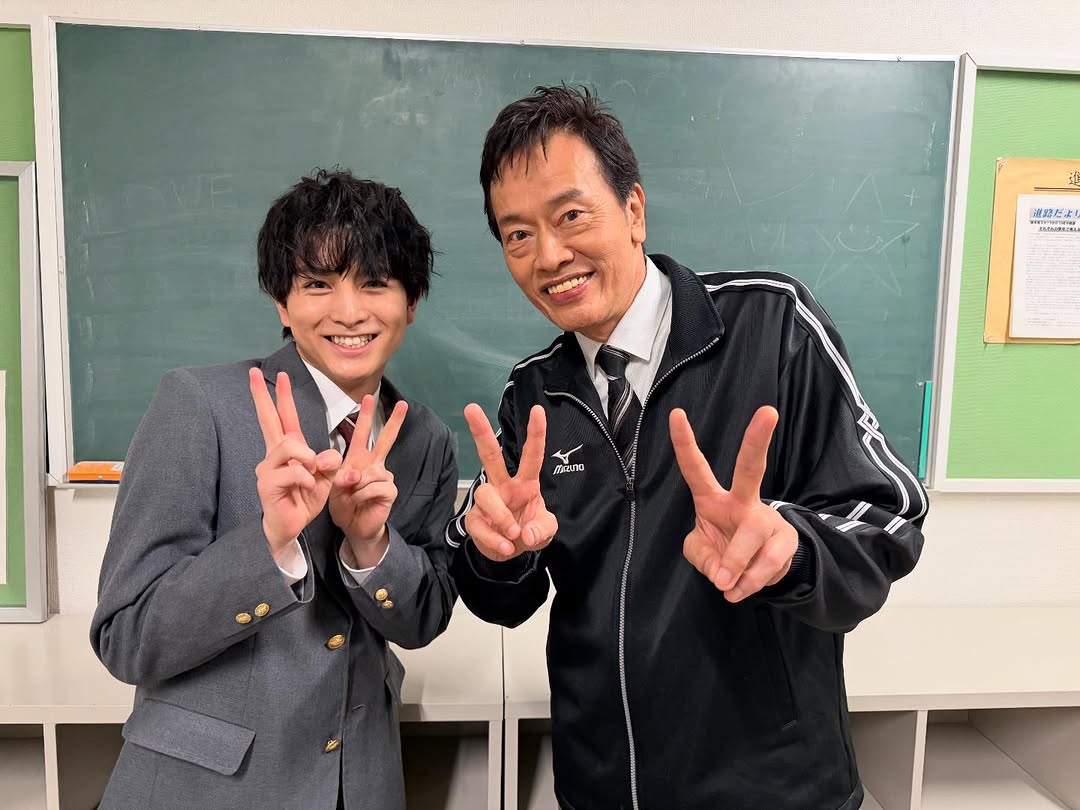 「いつだって究極の選択」縦型ショートドラマに出演させていただいてます！！
遠藤憲一さんともお写真を撮れて嬉しいです！！
みんなもぜひチェックしてねーー

#好きな季節は夏派か冬派 ？
#究極の選択
#PR
