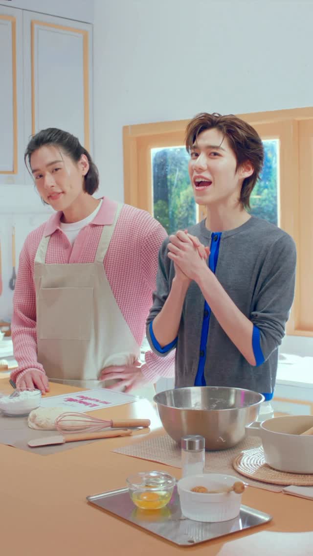 🧑🏻‍🍳เชฟครับ! ผมทำได้แล้ว⁣⁣⁣⁣⁣
“โปรอมยิ้มหวานเจี๊ยบ” ครั้งแรกที่โปรกินได้จาก Lazada 12.12 พร้อมแจกแจ็กพอตใต้ไม้มูลค่ารวมกว่า 3 ล้านบาท*🍭⁣⁣⁣⁣⁣
⁣⁣⁣⁣⁣
👉🏻เพียงแค่ค้นหา ‘โปรอมยิ้มหวานเจี๊ยบ’ บน Google หรือแอป Lazada เพื่อเข้าไปเล่นเกมรับของรางวัลได้เลย เล่นทุกวัน รับรางวัลได้ทุกวัน ตั้งแต่วันนี้ - 14 ธ.ค. 68 🎁⁣⁣⁣⁣⁣
⁣⁣⁣⁣⁣
หรือถ้าใครอยากชิมโปรอมยิ้มหวานเจี๊ยบ ก็ไปที่งาน ”Lazada 12.12 โปรอมยิ้มหวานเจี๊ยบ“ เลยค้าบบบ ⁣⁣⁣⁣⁣
⏰ วันที่ 9 ธ.ค. 68 เวลา 15.00 - 19.00 น.⁣⁣⁣⁣⁣
🎥 LazLive บนแอป Lazada และ X @LazadaTH⁣⁣⁣⁣⁣
📍 ลานกิจกรรม Block I , Siam Square⁣⁣⁣⁣⁣
⁣⁣⁣⁣⁣
🩷จัดเต็มความหวานขนาดนี้ ทุกคนก็อย่าลืมมาช้อปโปรหวานเจี๊ยบที่ Lazada 12.12 เซลใหญ่ส่งท้ายปี ตั้งแต่วันที่ 11 (2 ทุ่ม) - 14 ธ.ค. นี้ กันเยอะๆนะครับ 🤍⁣⁣⁣⁣⁣
⁣⁣⁣⁣⁣
ใครที่ชอบดูพวกเราทำโปรอมยิ้มหวานเจี๊ยบ ก็เข้าไปดูเต็มๆได้ที่ @LazadaTH ชอบซีนไหน แชร์มาบอกผมบน X ผ่าน #Lazโปรหวานเจี๊ยบBKPP ด้วยล่ะ เดี๋ยวผมเข้าไปดูค้าบบบ 👀⁣⁣⁣⁣⁣
⁣⁣⁣⁣⁣
*เงื่อนไขเป็นไปตามที่บริษัทฯ กำหนดรายละเอียดเพิ่มเติมที่แอปพลิเคชั่นลาซาด้า⁣⁣⁣⁣⁣
⁣⁣⁣⁣⁣
#Lazada1212เซลใหญ่ส่งท้ายปี #LazadaTH⁣⁣⁣⁣⁣