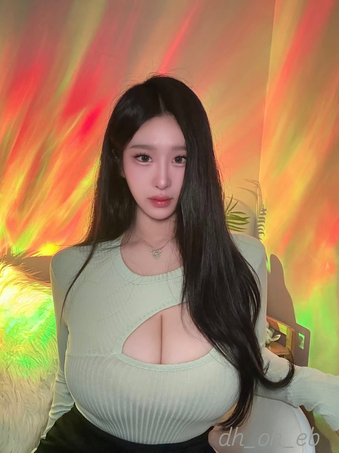 ✨Shining 
오늘밤도 빛나길..🌙