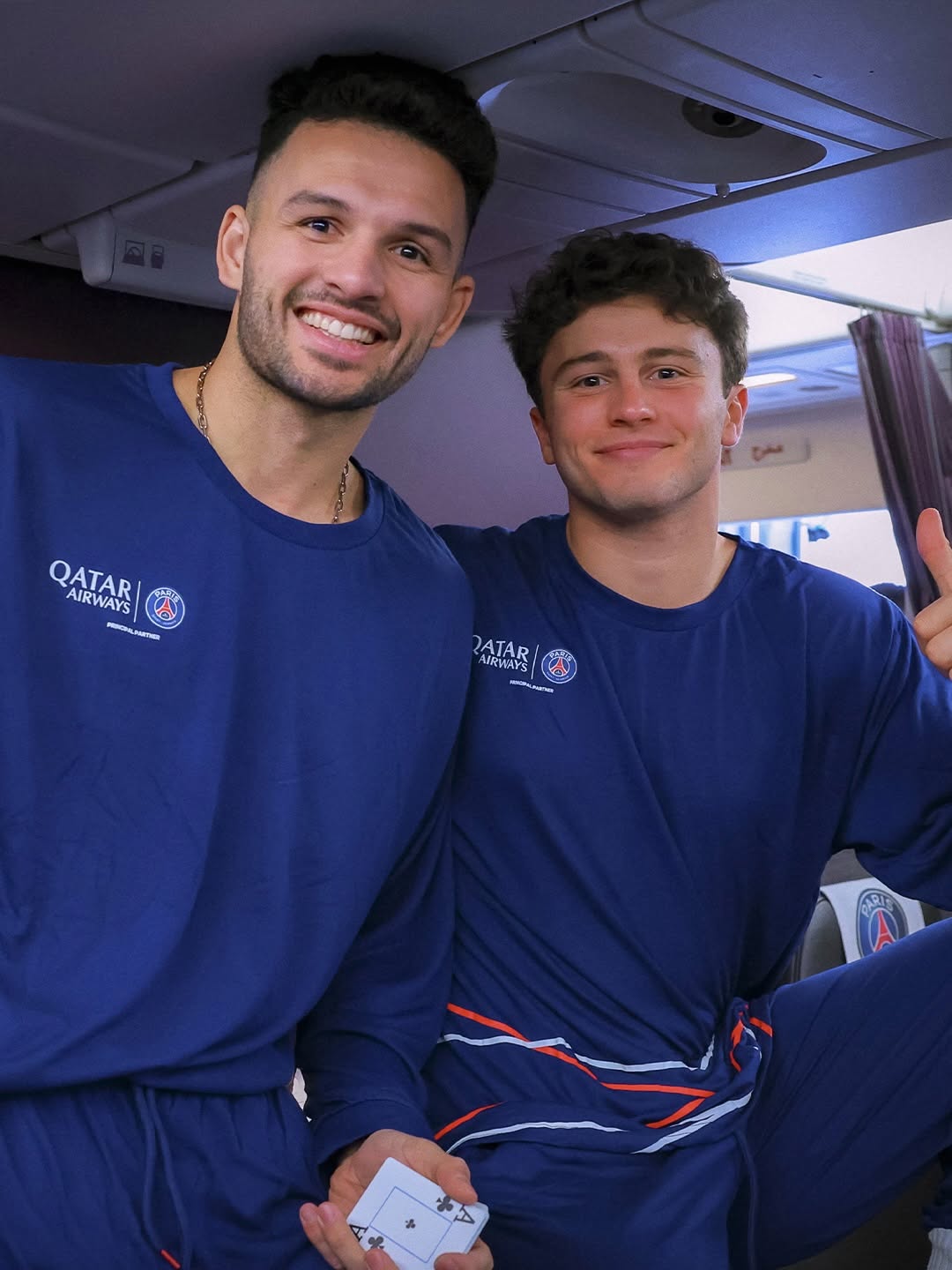 ✈️😁

@qatarairways