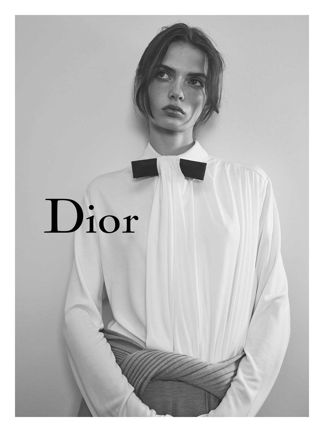 Dior Spring Summer 2026 campaign featuring Laura Kaiser and Saar Mansvelt

Discover the first chapter of Jonathan Anderson’s collections in stores and on Dior.com 

Creative direction Jonathan Anderson
Photography David Sims
Styling Benjamin Bruno
Hair Guido Palau
Makeup Yadim
Casting Ashley Brokaw
Set design Poppy Bartlett
Manicurist Ama Quashie