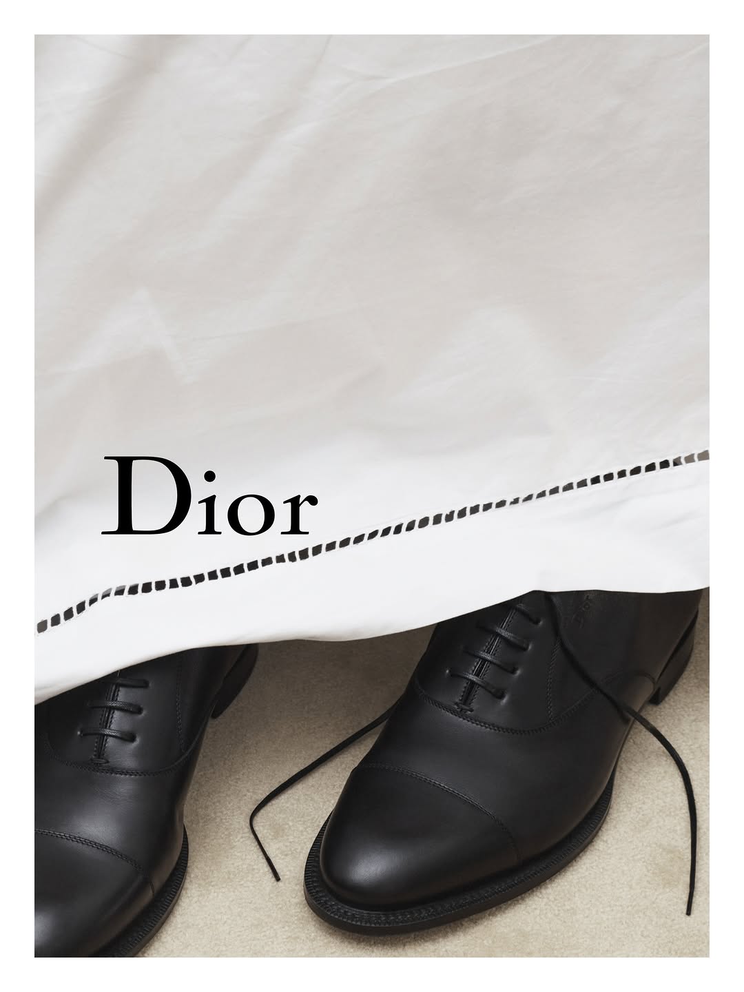 Dior Summer 2026 campaign

Discover the first chapter of Jonathan Anderson’s collections in stores and on Dior.com 

Creative direction Jonathan Anderson
Photography David Sims
Styling Benjamin Bruno
Director of photography Benoit Delhomme
Set design Poppy Bartlett