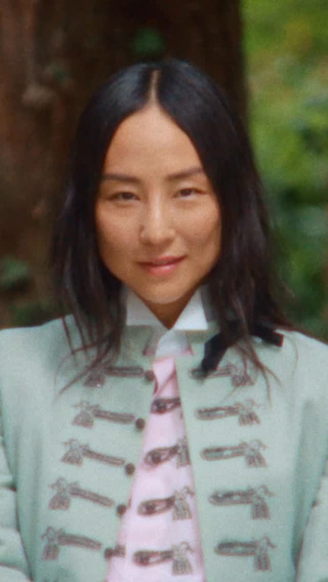 “What is a lady?”
Greta Lee answers.
 
The Lady Dior reinterpreted by Jonathan Anderson, now available in stores.
 
Creative direction Jonathan Anderson 
Film direction Caroline Gaimari
Styling Benjamin Bruno