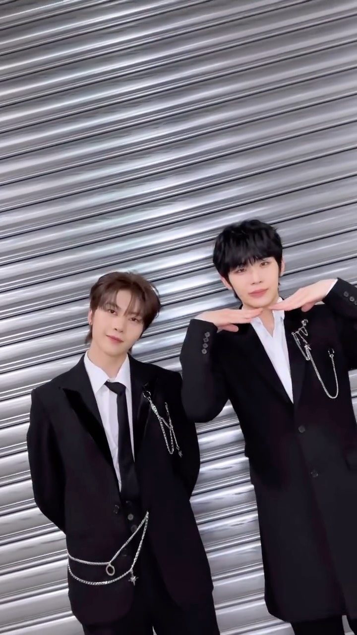 예쁜 빵이즈 25살 ᐠ( ᐛ )ᐟᐠ( ᐖ )ᐟ♡

#ZEROBASEONE #ZB1 #제로베이스원 
#SEOKMATTHEW #KIMTAERAE #석매튜 #김태래