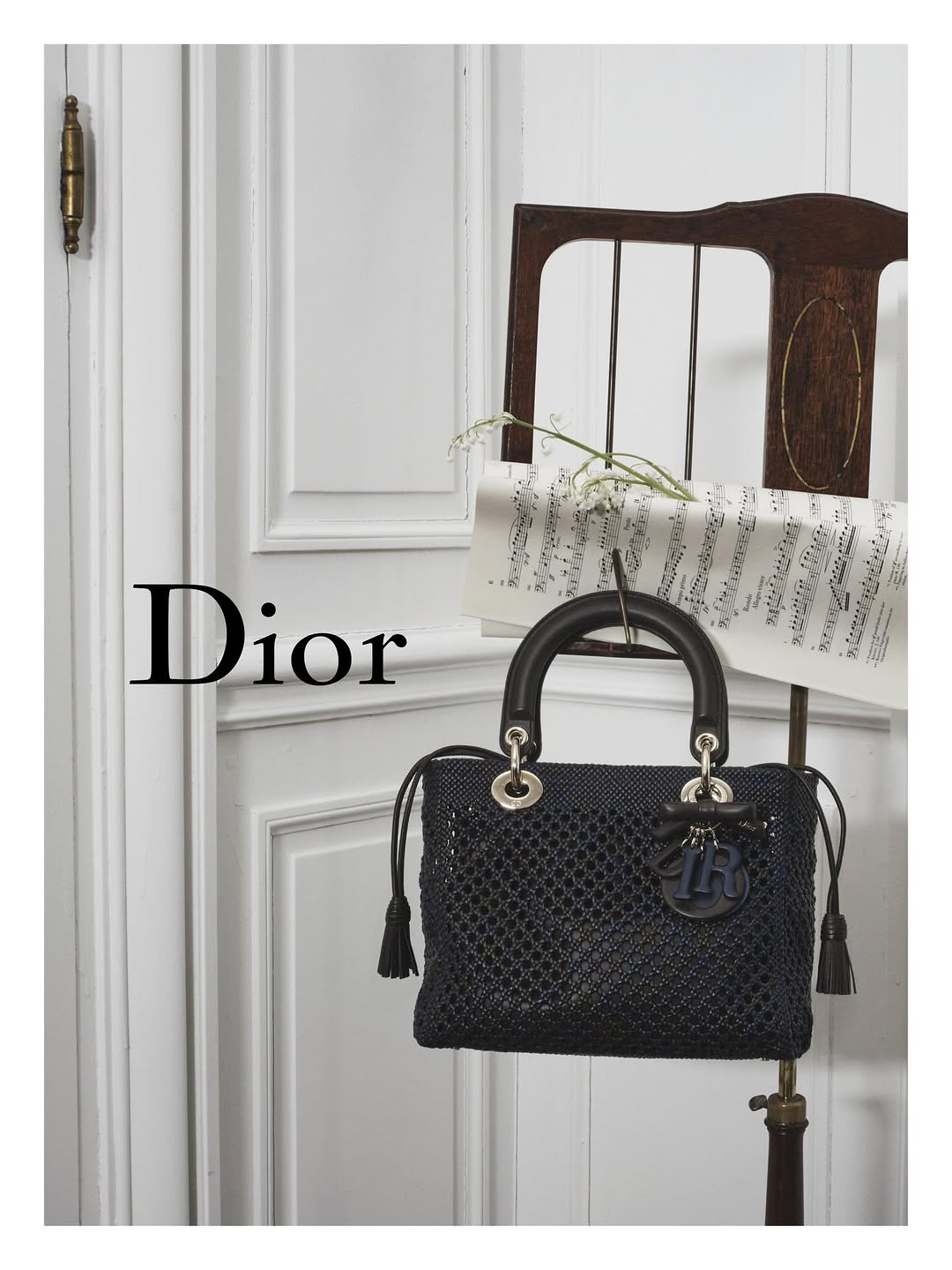 Dior Spring Summer 2026 campaign featuring Laura Kaiser and Saar Mansvelt.
 
Discover the first chapter of Jonathan Anderson’s collections in stores and on Dior.com.

Creative direction Jonathan Anderson
Photography David Sims
Styling Benjamin Bruno
Hair Guido Palau
Makeup Yadim
Casting Ashley Brokaw
Set design Poppy Bartlett
Manicurist Ama Quashie