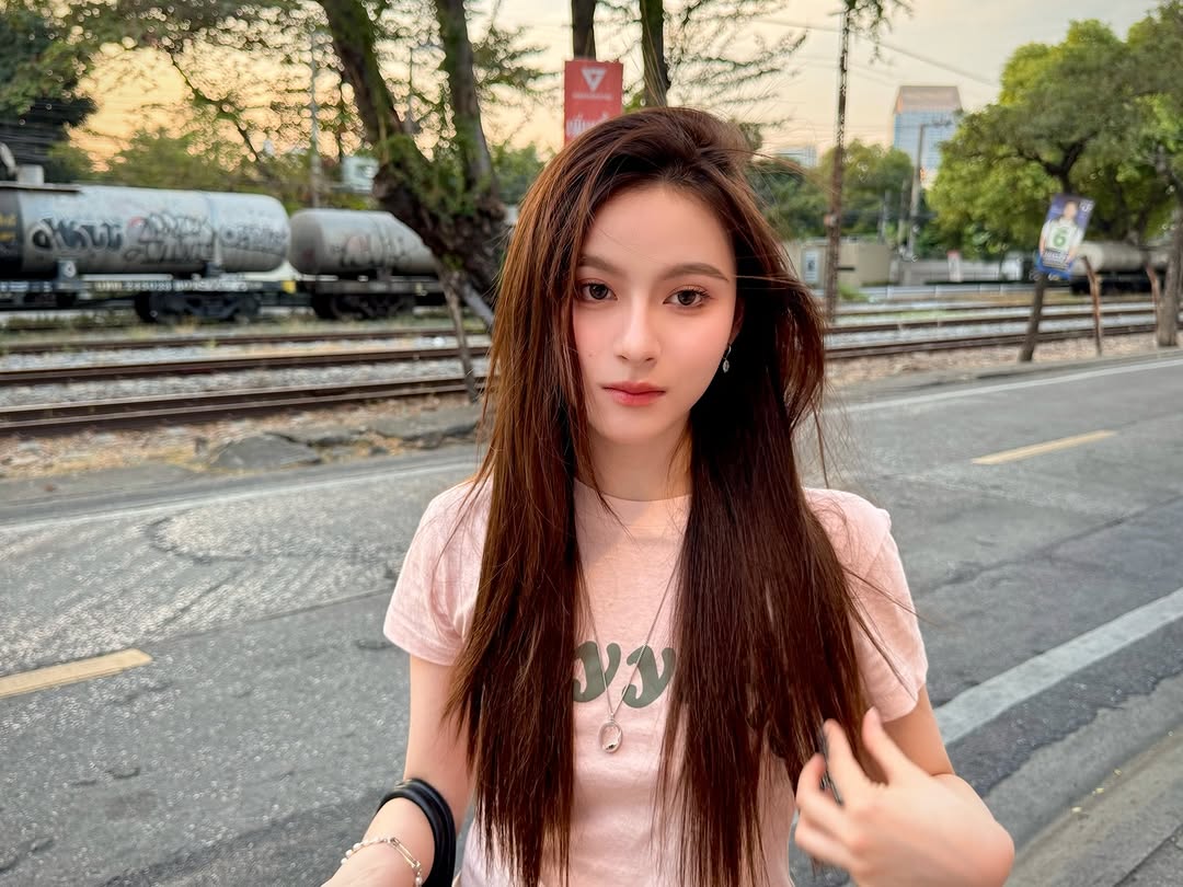 ตื่นยางง😪