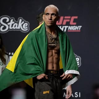 查尔斯·奥利维拉