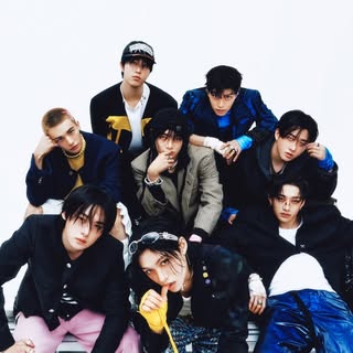 Stray Kids