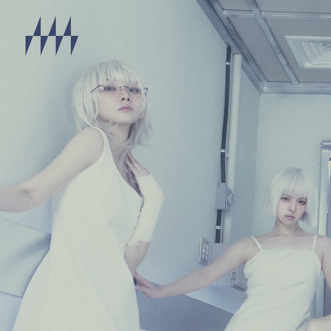 EVERGLOW
5TH SINGLE ALBUM [ZOMBIE]

CONCEPT PHOTO #1
2024.06.10 6PM (KST)

#EVERGLOW #에버글로우
#ZOMBIE