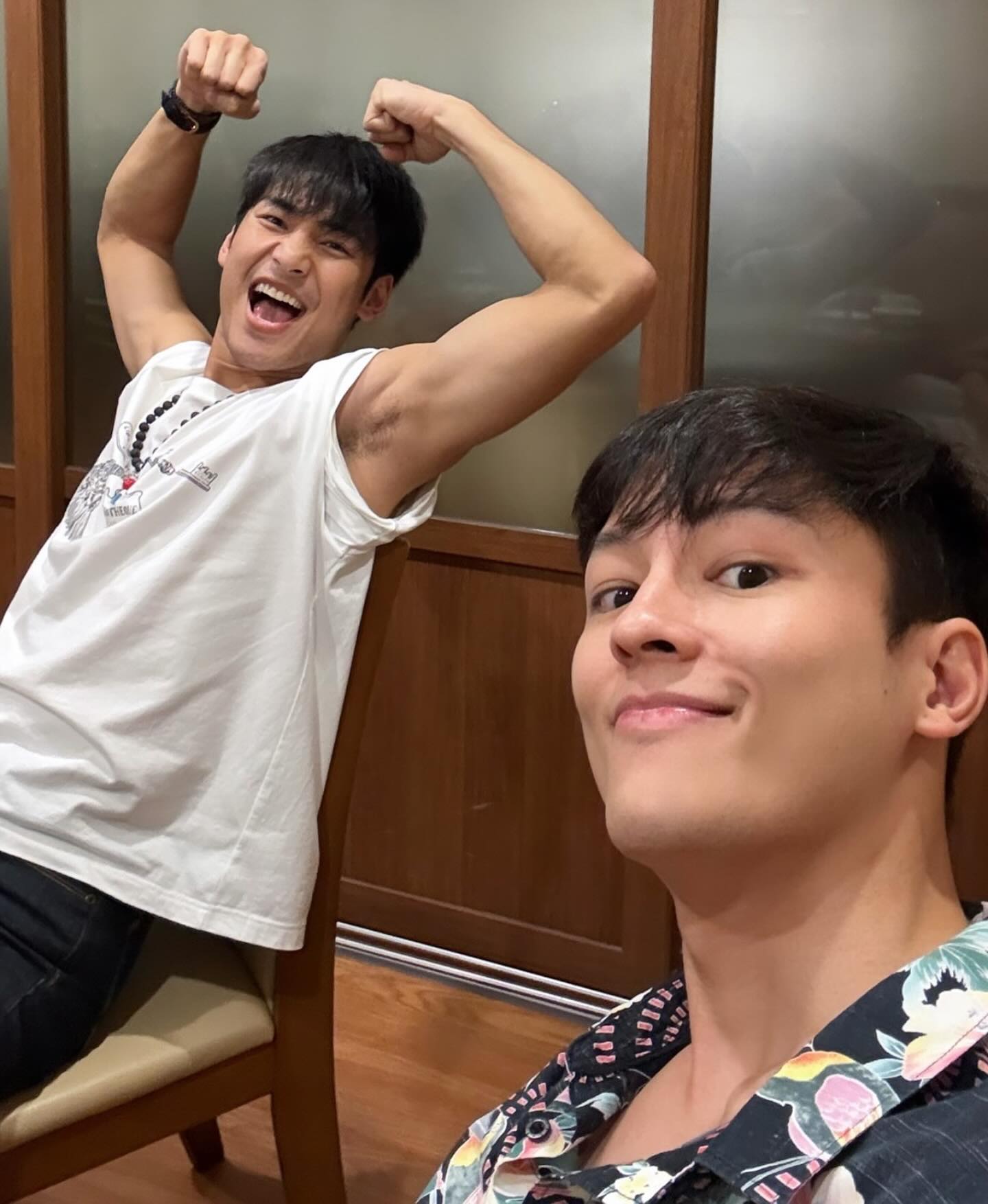 เจ้าน้อนนนนๆ ☺️ 

เจ้าภาพอาโปกับเพื่อนซี้มาสุ ไม่เจอกันนานก็จะ Happyyyy~~ 

@apo555 @masu_ms 
#ApoNattawin #masu_ms 

IGs : Masu