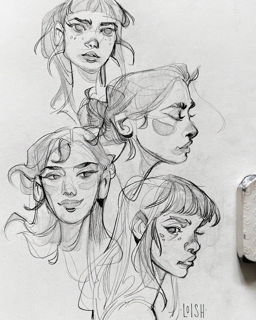 Some face sketches to warm up ✨ My sketchbook is full of these kinds of pages, somehow I never get tired of drawing faces.