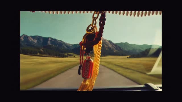 #ad 짜릿함을 원해?
@cocacola_korea 🥤
#코카콜라제로 #CocaCola