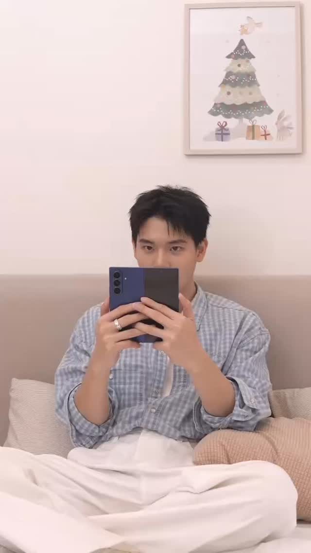 Gemini แทบกรี้ดออกมาาา

#GalaxyZFold7
#GalaxyAI
#TeamGalaxy

@samsungthailand