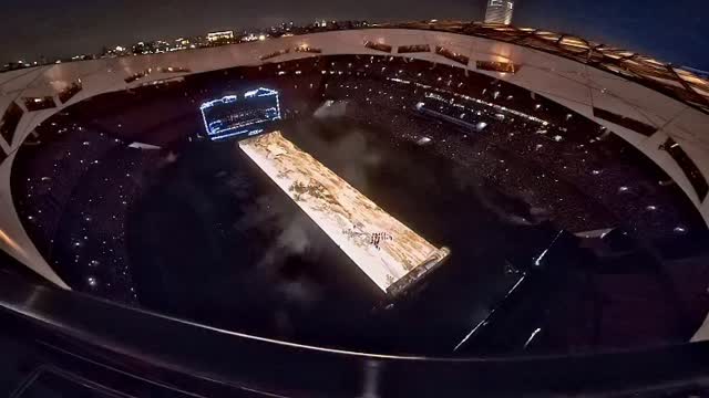 Standing on the stage of the Bird’s Nest for my first concert, I‘m overwhelmed with excitement! As tradition resonates with modernity, I hope more people can feel the power of traditional culture.
